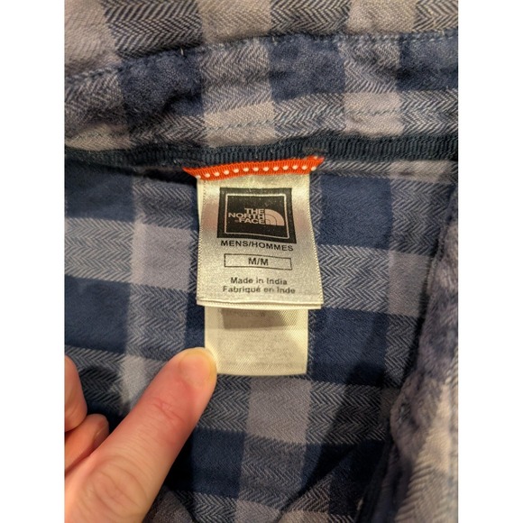 North Face Blue Plaid Flannel Button Down Shirt Mens Medium Outdoor Hiking - Picture 3 of 6